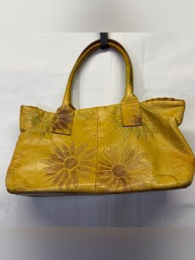 Falor embossed sunflower leather purse magnet close muted yellow
